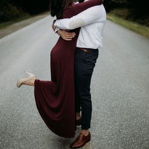 LULUS SWEPTAWAY BURGUNDY LONG SLEEVE MAXI DRESS